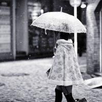 伤感氛围瓶子带字美图_让伤感随风逝去