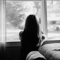 很多人，消失不见了;很多情，逐渐变淡了