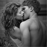 玻璃窗上的冰花