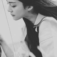 做一个爱你、懂你，想你，念你，却不拥有你的