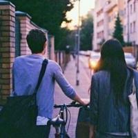 笑话大全之mm超经典的放屁!!