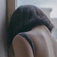 手中的物件唯美图片_在手中划过的美