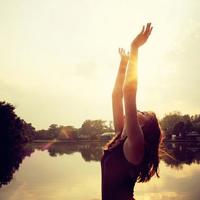 关于励志美文摘抄600字