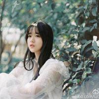 我与银行漂亮的女同事上司的暧昧性事(3)