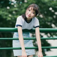 姐夫舔下面我受不了 闷骚姐夫和性感小姨子 我躺着让姐夫舔逼