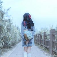 发现美女班主任秘密后她对我言听计从 微信发现班主任的秘密