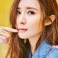 在公交车上和陌生性感美女的性摩擦性爱