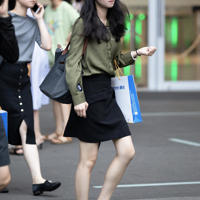 小偷进了我的身体后我却爱上了那个小偷 也许我是迷恋那种感觉