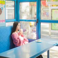 你决然离去，我原地等待