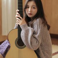 校园爱情故事:少女的唇彩_生活故事