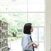 父亲进入女儿的身体图 己婚女儿报答我 宠溺女儿