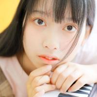 我和隔壁邻居小媳妇 趁老婆出差我和漂亮女邻居偷情