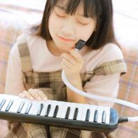 说说我的第一次和夫妻相识相拥的故事