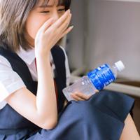 老师在办公室要了我看见老师都心慌 我把老师压倒在办公室自述