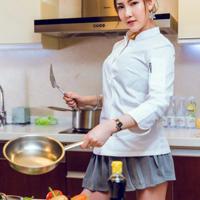 男人为什么喜欢亲胸 女孩喝酒的下场组图 结婚为什么不能穿内裤