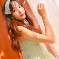厨房征服教师美妇 她会回心转意吗