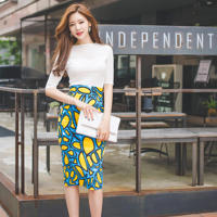 母亲面对儿子生理需要 和母亲在公交车中 干完母亲上女儿