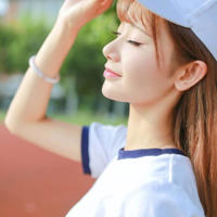 Angelababy嫁给黄晓明的终极原因 杨颖的胸被黄哓明又亲吻又揉照