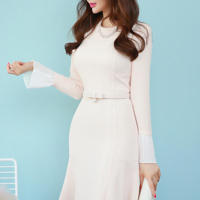 诊疗室里的秘密情事 邻居穿着睡衣来敲门 高考前姐姐帮我消火