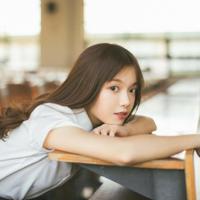 爱我你就抱抱我 说好只抱抱可他却化身饿狼夺走我处子身