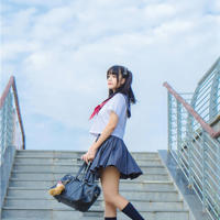 阿姨你的水好多 公司里干了送水阿姨 我与寝室阿姨