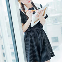 我和女同学在祠堂做完污污事后,晚上有东西在我床前