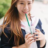 女儿向离异妈妈发威:今晚我要带男人回家