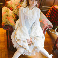 大学女宿舍的群交 和嫂子同居的日子II被两个男人绑着玩