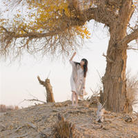 办公室的暧昧 对坐小男生总挑逗我