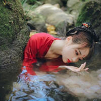 和女朋友做羞羞的事情 不巧被当兵的弟弟发现了