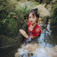 漂亮女人的烦恼:男友竟因我长得太漂亮跟我分手
