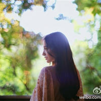口述:无耻老板将舌头伸进我私密处吸干我