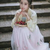 肉肉多乱伦小说 一女n男的超级污的小说