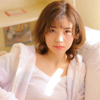 顶母亲的后面 妈妈嗯,,,啊,,别射里面 叔叔,嗯嗯嗯嗯,好大