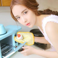 和哥哥在厨房缠绵 儿子夜里日了我 小骚货真紧黑欲