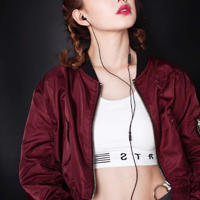 女人的天燃烧的夜 自习室里的男女故事 学长在自习室里要了我