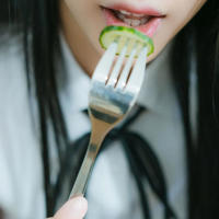 女人出轨最准确的表现有哪些 女人因为生理需要出轨 值得原谅吗?