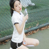 破茧成蝶!魏敏芝夏威夷赢得“王子”爱