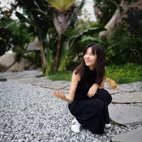 暧昧到深夜被他妈妈撞到