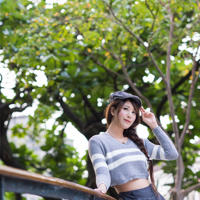 拾忆那路口，谁许我未来