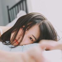 第一次和漂亮女网友约会开房激情真实性爱故事