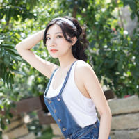 校长叫校花去办公室 女人被j插图 两个黑人玩一个女人