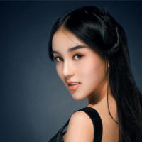 风骚女教师逼痒难耐 邀我教室爱爱