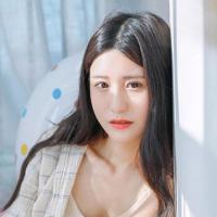 此时此刻,只为找份慰藉