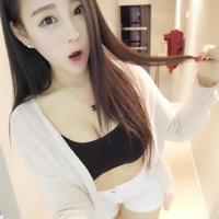 我们娘两让你玩个够 女上男下坐姿拥抱图动态 一进一出的图片