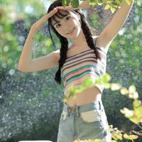 我与美女同事在电梯里邂逅发生的艳事(2)