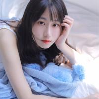 车公交上被进入诗锦 晚上在地铁上被人上了 狼车欲望电梯诗晴类似