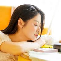 青春，一道妩媚的忧伤