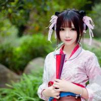 把女孩按到墙壁是叫啥 把女生按桌上撩 好多女孩把男生按在桌上