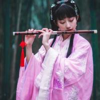 我和爷爷一起洗澡 爷爷给我爆菊花 爷爷骑在孙女身上图